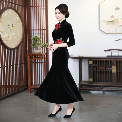 秋冬新款走秀旗袍长款改良金丝绒高档绣花钉珠礼服鱼尾旗袍连衣裙