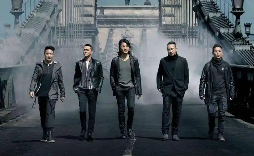 郑伊健演唱会落幕古惑仔集体亮相掀起回忆杀观众不虚此行