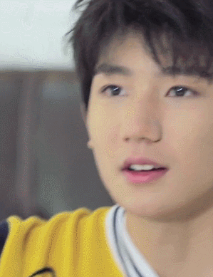 王源gif帅气gif笑容gif可爱gif