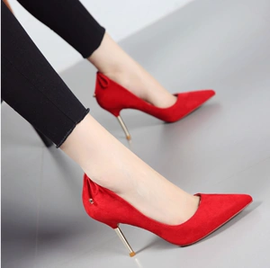 红色高跟鞋蝴蝶结绒面