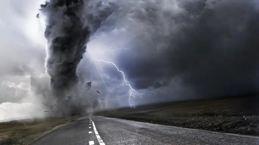 高清壮观的龙卷风