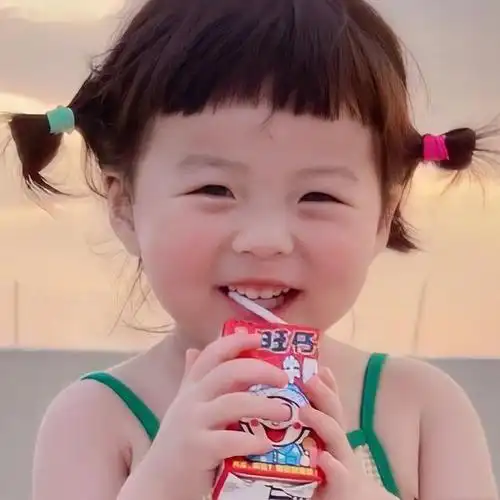 点赞都是小可爱,可爱萌娃图片大全(超级可爱的宝宝萌娃头像)