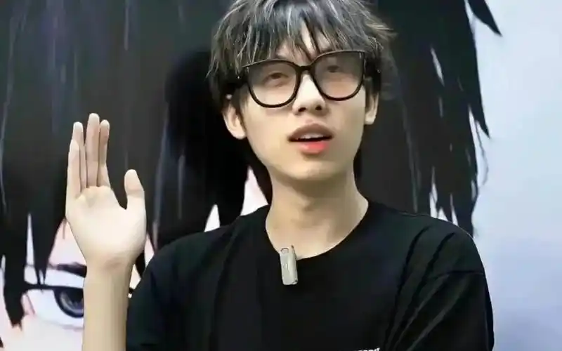 【中国boy】可爱的小王