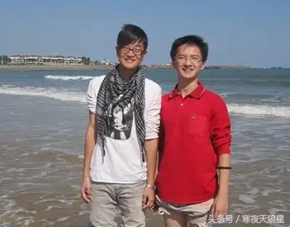 丁凯乐的扮演者名叫李瑞,当年不只是多少女孩心中的男神.