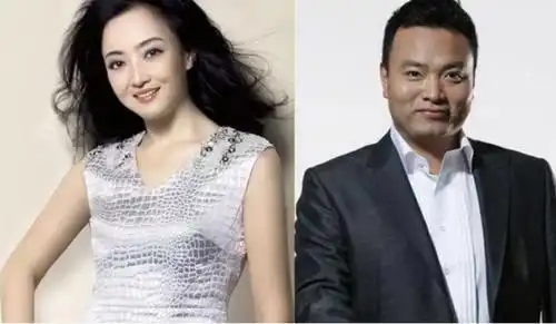 她暗恋恩师王志文,嫁名嘴后闪离,二婚嫁圈外人低调幸福