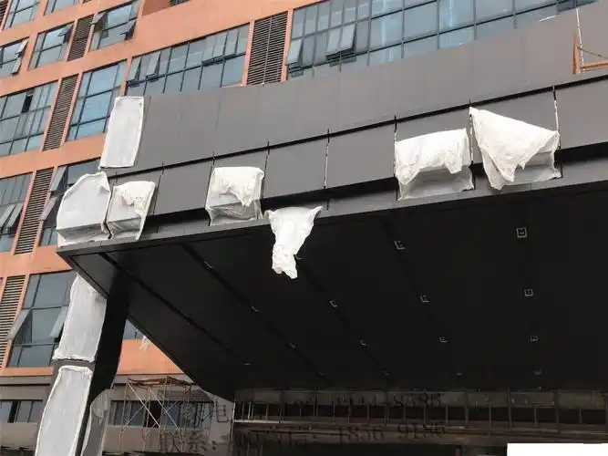 任城异形铝板门头案例