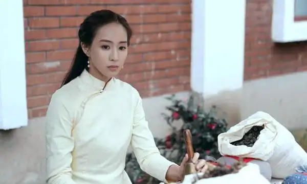 百度新闻搜索"电视剧女管家"相关新闻达518篇,仅#湖北卫视女管家#和