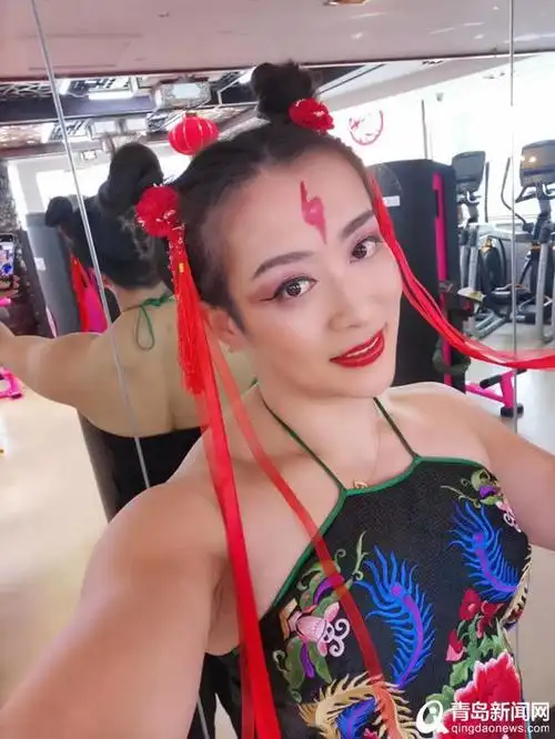 【新青年】健身女孩cos金刚芭比哪吒:不是白瘦弱才叫美女|孙蕊|健美