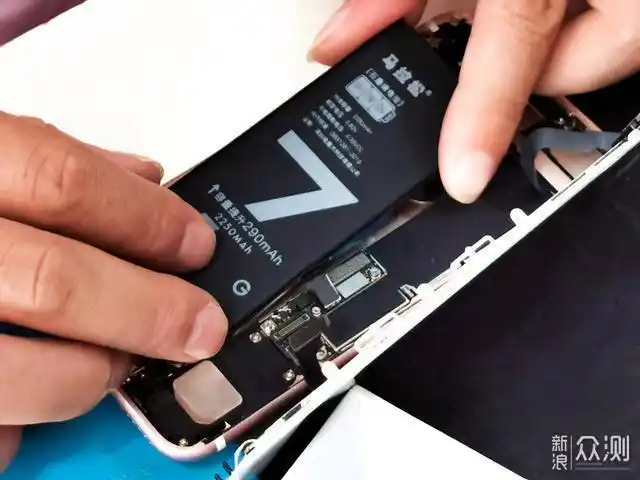 想让苹果7再坚持两年换块电池坐等iphone13