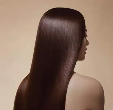 拉直的头发剪了会弯吗 拉直头发变弯又该怎么呢 1088