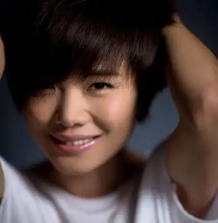 图许飞献唱我要的飞翔细腻歌声无比动人