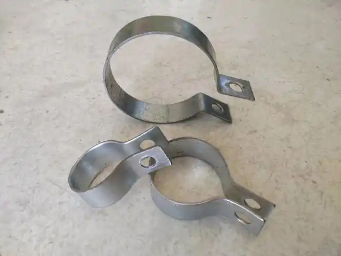 加厚镀锌接地管卡 静电管u型吊卡吊环头夹钢管跨接卡子dn15-dn150 4分