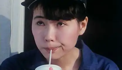 叶童在自己的第一部影片《 a target="_blank" href="/item/烈火青春