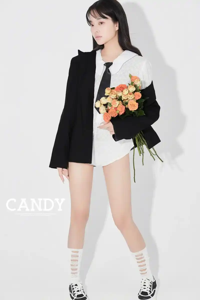 成都婚纱照 #成都写真 #黑白控 #超a小姐姐 #个人艺术 - 抖音