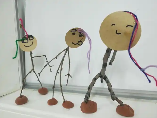 【德城·区幼】巧手来创造,树枝大变身——中二班创意手工活动