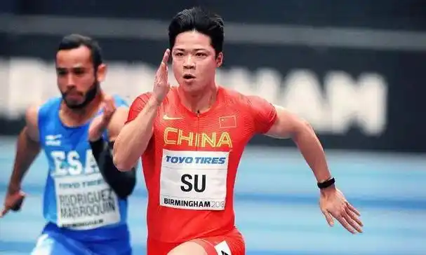 9秒86网传湖南高中生百米跑进10秒距苏炳添亚洲纪录差003秒