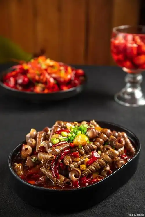 饭店的炒钉螺为什么麻辣好吃又入味?很多人搞不懂,看大厨如何做