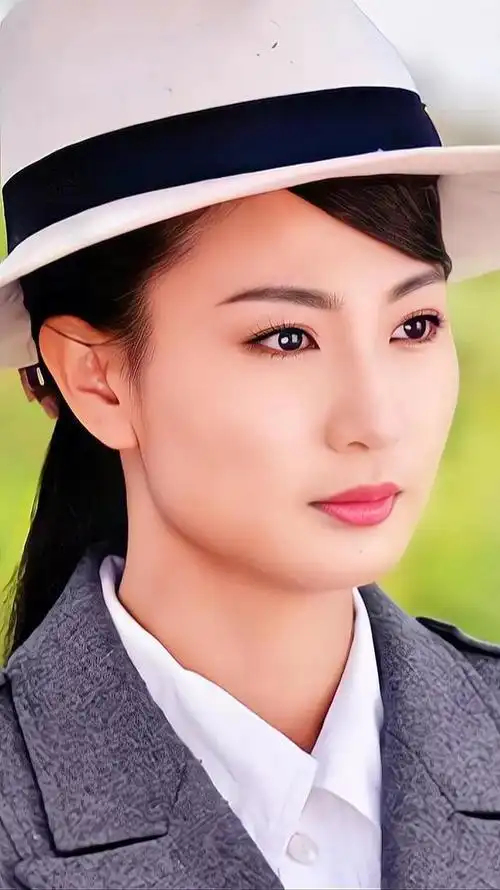 侯梦莎高清修图