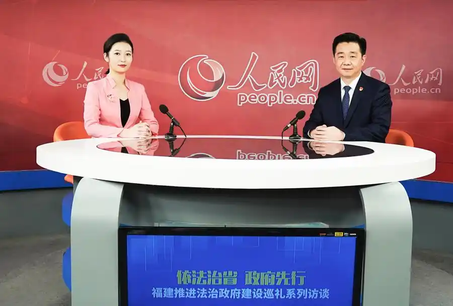 三明市人民政府副市长王锡章接受人民网记者专访. 人民网 王铣摄