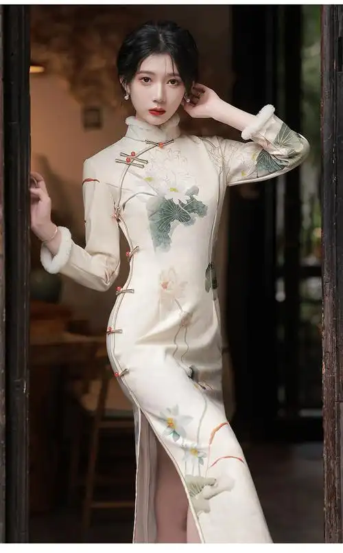 碧琢轻奢高档品牌旗袍秋冬2021年新款中国风改良连衣裙长袖冬款加厚加