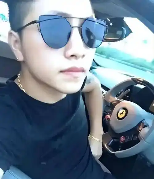 2019年百万网红乞丐哥被捕,拐卖20多名少女,靠着"