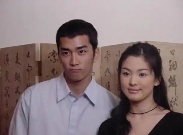 虽然该传闻随即被批毫无根据,仍让宋慧乔话题再飙涨,回