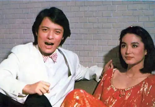 费翔刘文正被爆美国同居 多图晒男男公寓(组图)