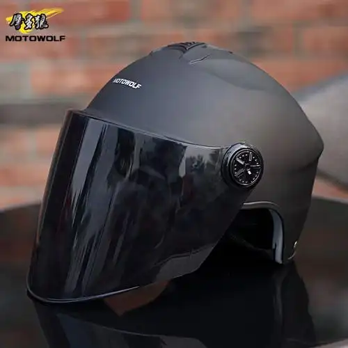 热卖电动摩托车头盔男女四季夏通用双镜片防晒紫外线轻便式半盔安全帽