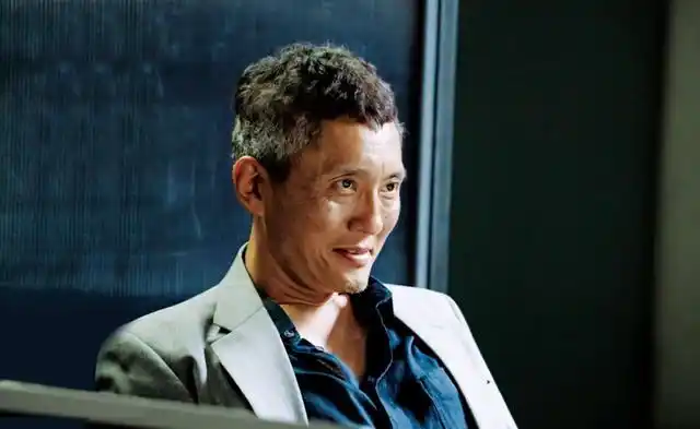 松重丰-松重丰年轻的帅照 - 0319娱乐网