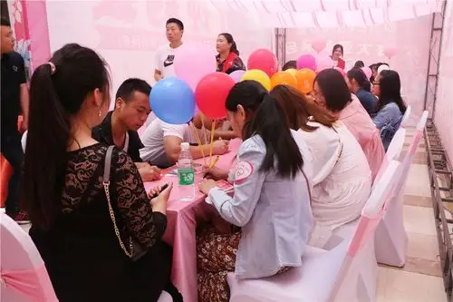 钟祥相亲会现场曝光!姑娘们"供不应求".太现实!