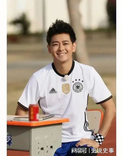 49岁林志颖车祸后遗症严重妈妈透露仅恢复8成身体各方面欠佳