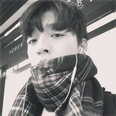 帅气邪魅超拽男生小丑个性黑白头像 年轻不拽世界怎么精彩