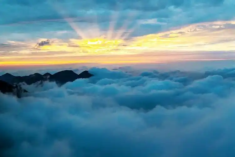 周末这些景区可赏云海美景