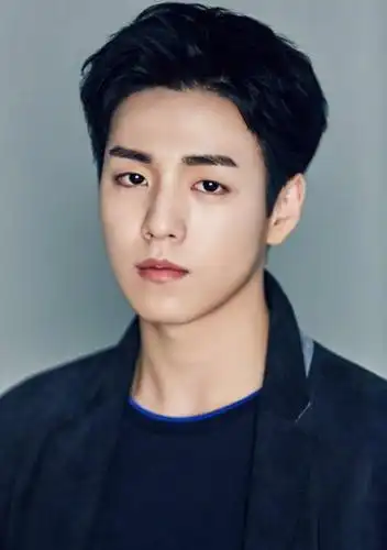 李玹雨入伍前发表新曲 献给粉丝们的礼物