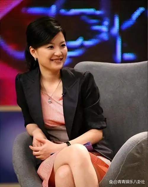 知名主持陈蓉曝近况被黑后回老东家做幕后嫁海归老公儿女双全