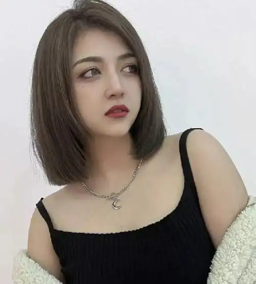 甜酷锁骨短直发 干练职场新短发_直发发型 - 美发站