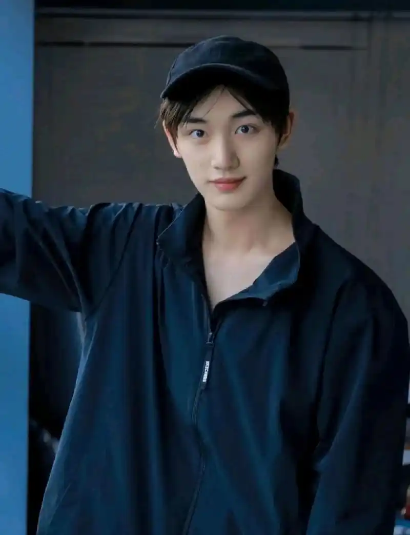 好喜欢丁程鑫这张图