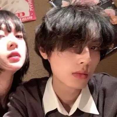 情侣头像时尚韩系高清图片唯美情侣真人最新微信头像大全