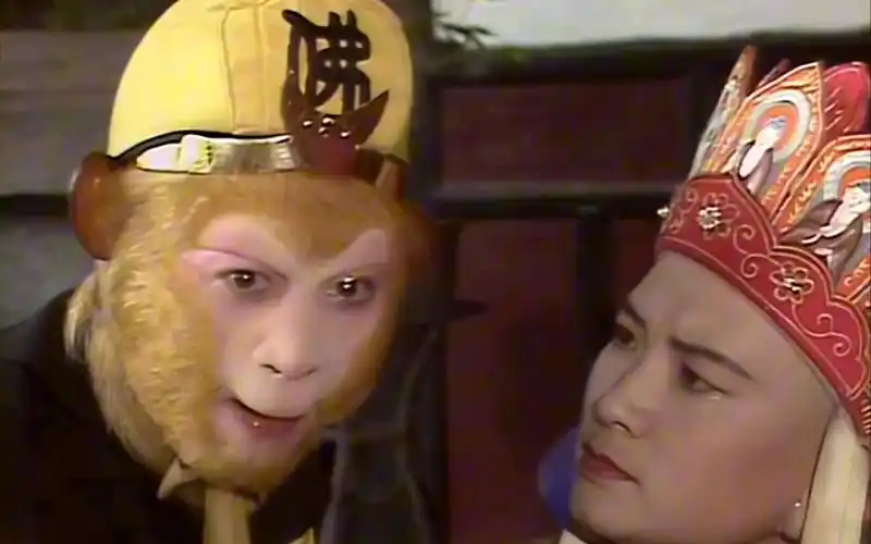 86版西游记幕后 原来蜈蚣精与孙悟空在水中的打戏是替身演员