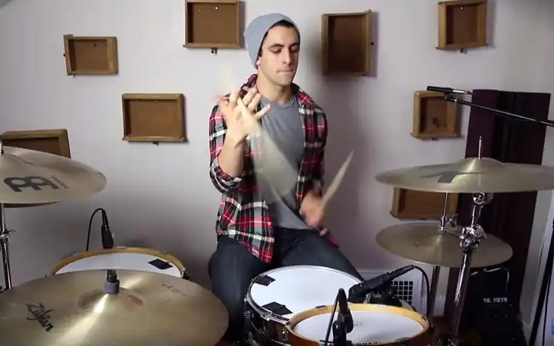 最简单的转鼓棒教程-三分钟学会转鼓棒-炫技