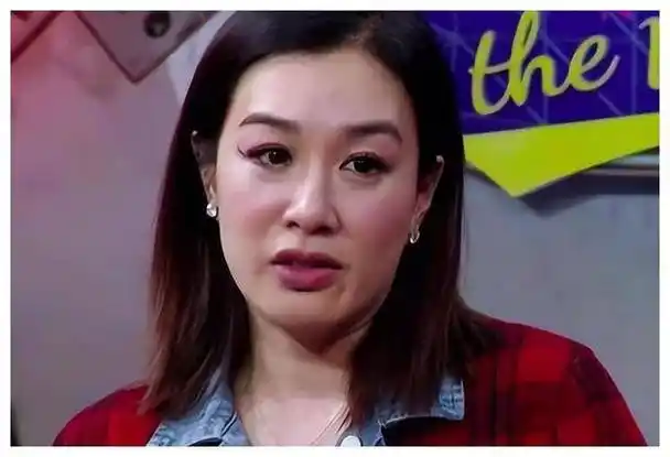 钟丽缇51岁再为小12岁老公生四胎为何如此拼命