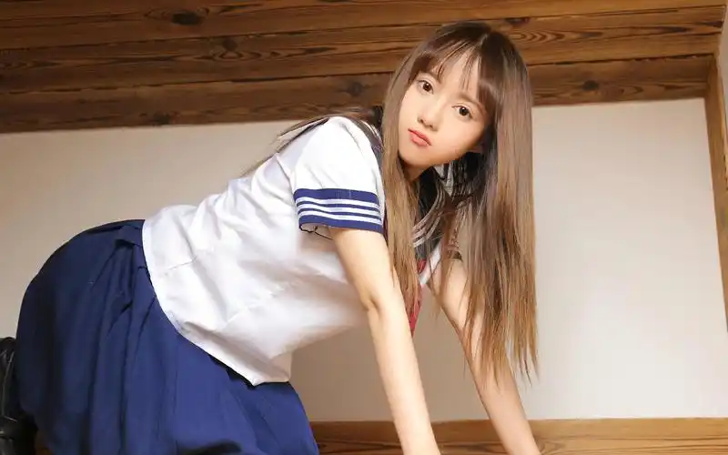 清纯养眼jk水手服美女壁纸