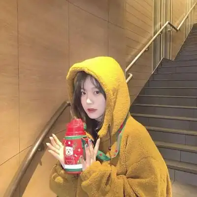 黄颜色头像唯美有气质黄颜色的女生qq头像