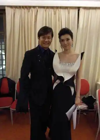 央视第一美女候选人李红周涛桑晨刘芳菲四选一你选谁