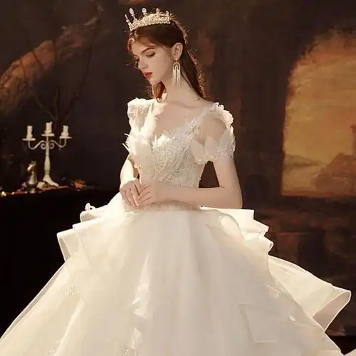 婚纱礼服2021新款大拖尾森系简约梦幻气质新娘大气礼服