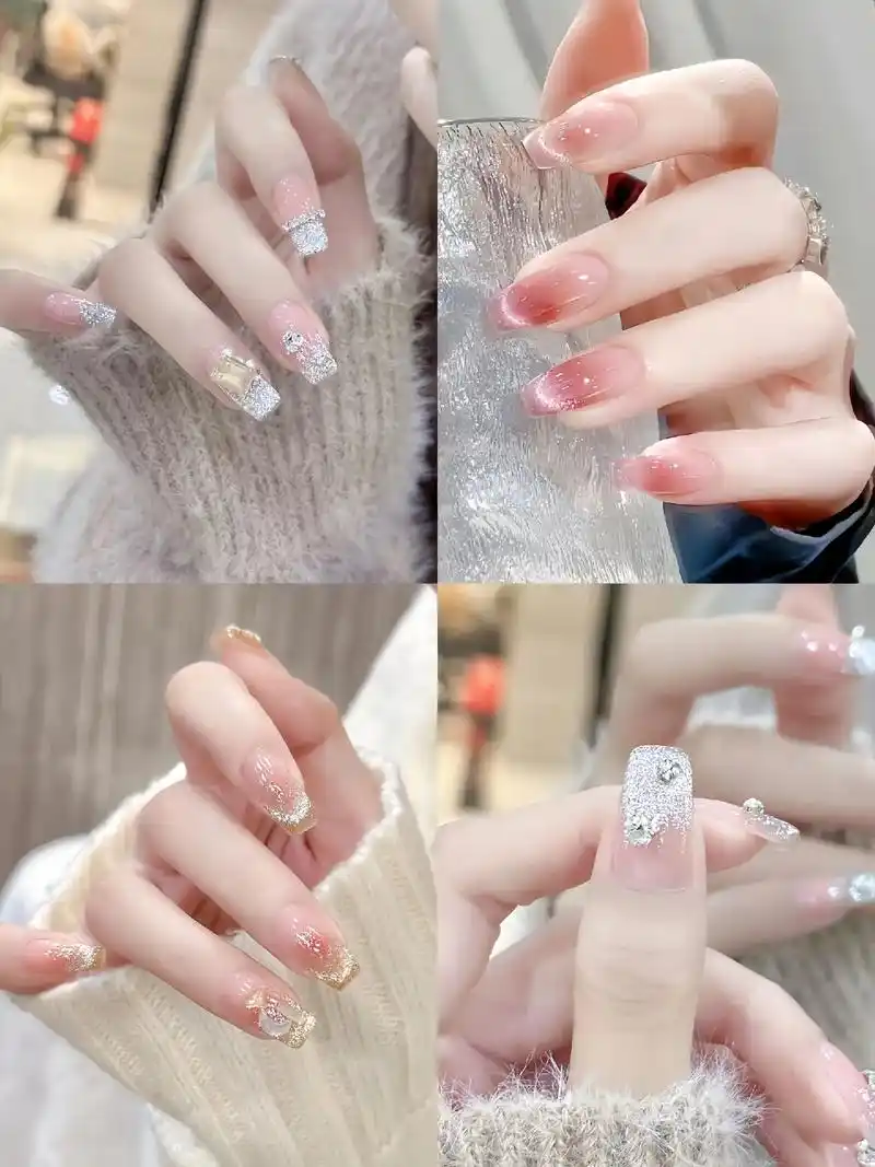 哇哇哇,姐妹们,找到几款新年美甲,超显手白,你们新年战甲准备 - 抖音