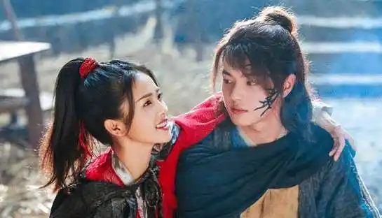 即便没有真的在一起,也总是会被传出恋情绯闻,像白鹿和许凯两人就是