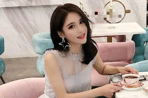 非诚勿扰这个女嘉宾有望取代杨若男脸蛋漂亮身材有硬伤