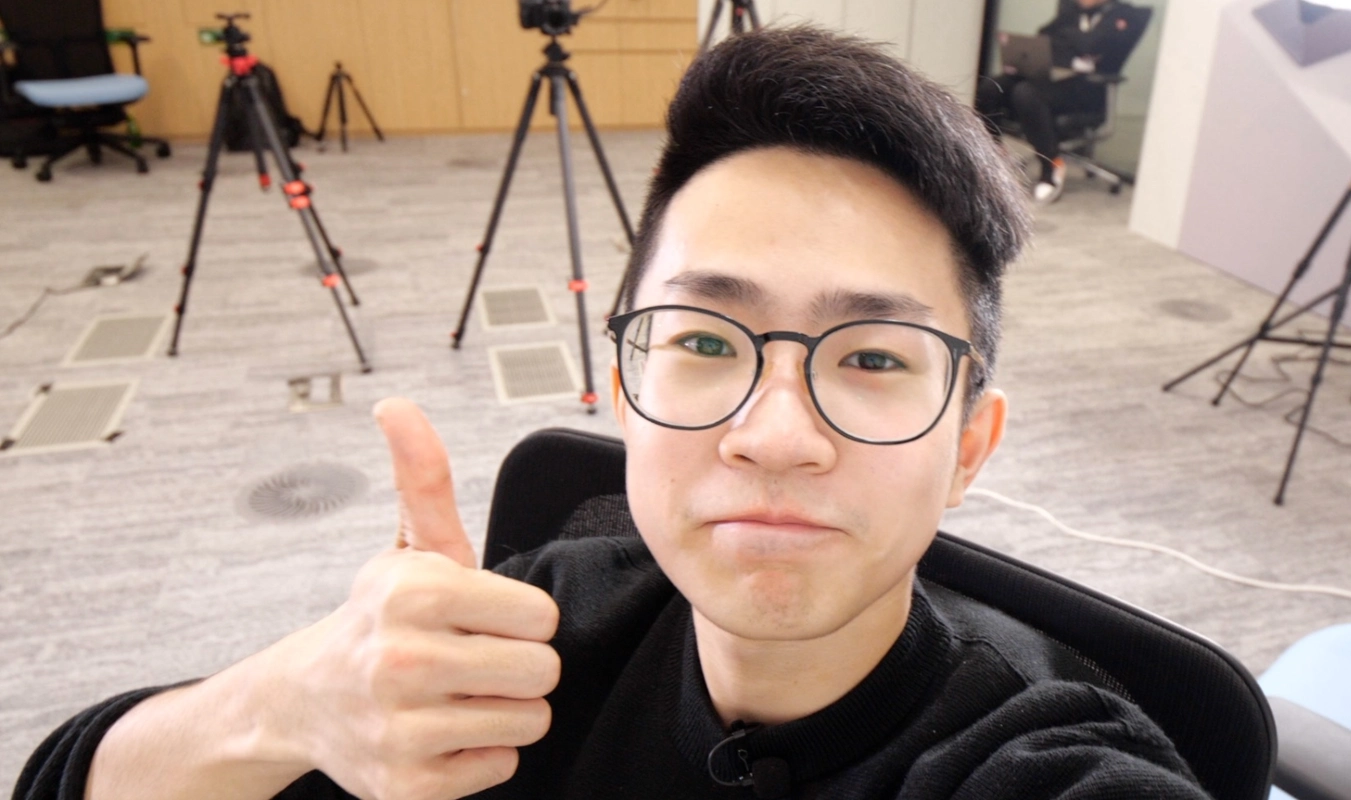 1万块 双休!「何同学」招助理要求会电焊能布线,网友质疑薪资太低 –