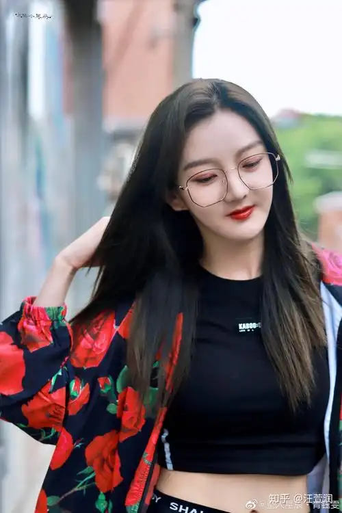 如何评价《炙热的我们》第四期snh48《杀破狼》的表演?